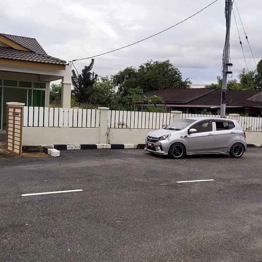 Homestay De'69 Jitra Esterno foto