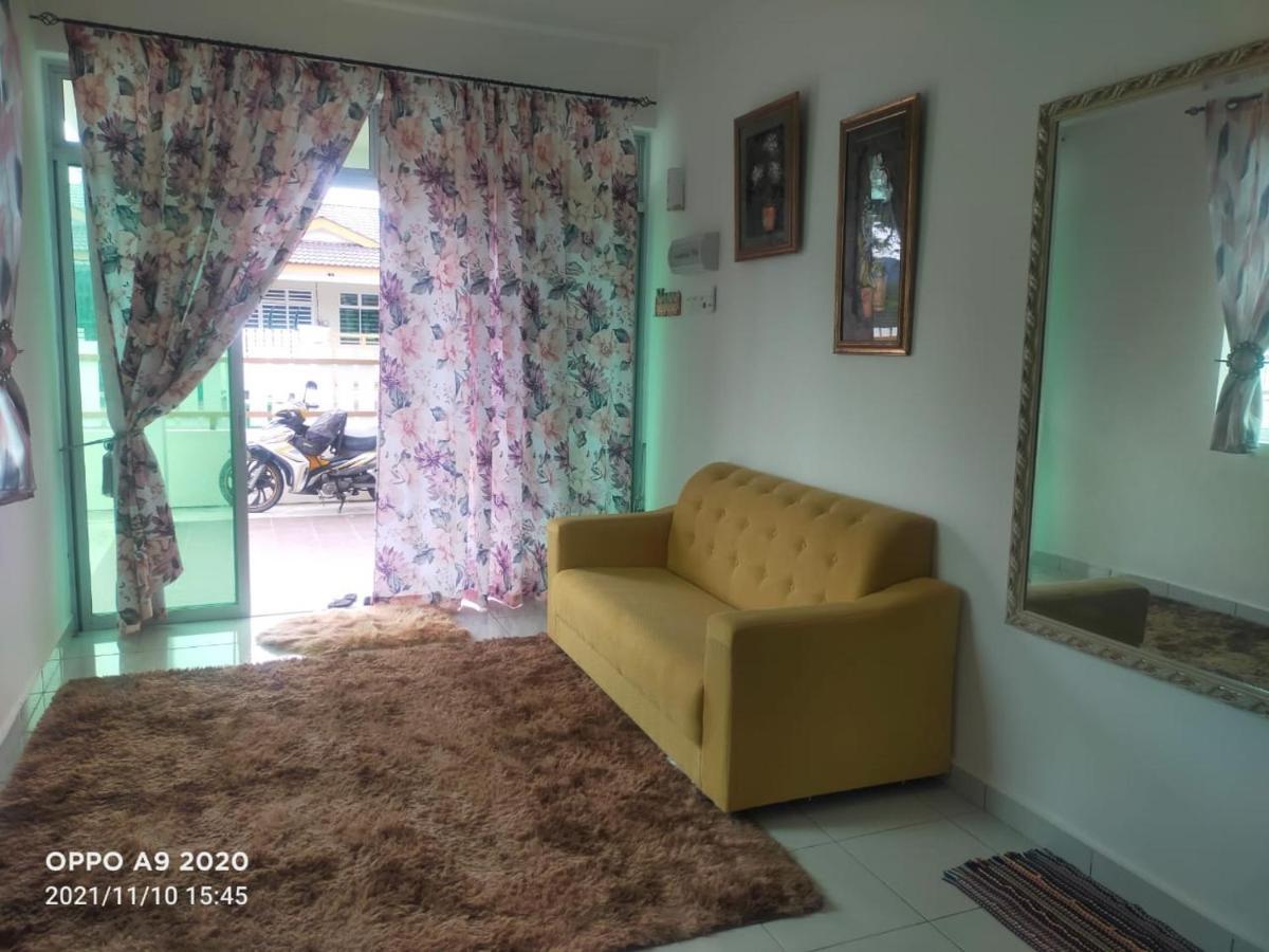 Homestay De'69 Jitra Esterno foto